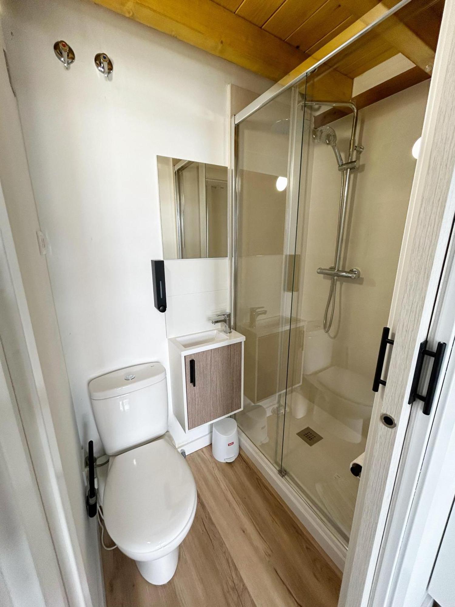 Catapirino - Confort Elegante Y Exclusivo En El Corazon De La Ciudad Ourense Luaran gambar